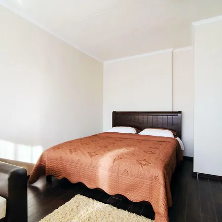 Apartament 1